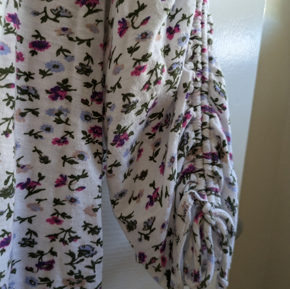 Lucky Brand cotton floral boho white-pink top, sz M - Picture 6 of 11